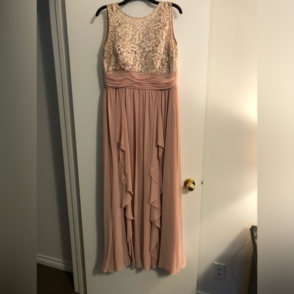 Prom dress - Picture 2 of 2